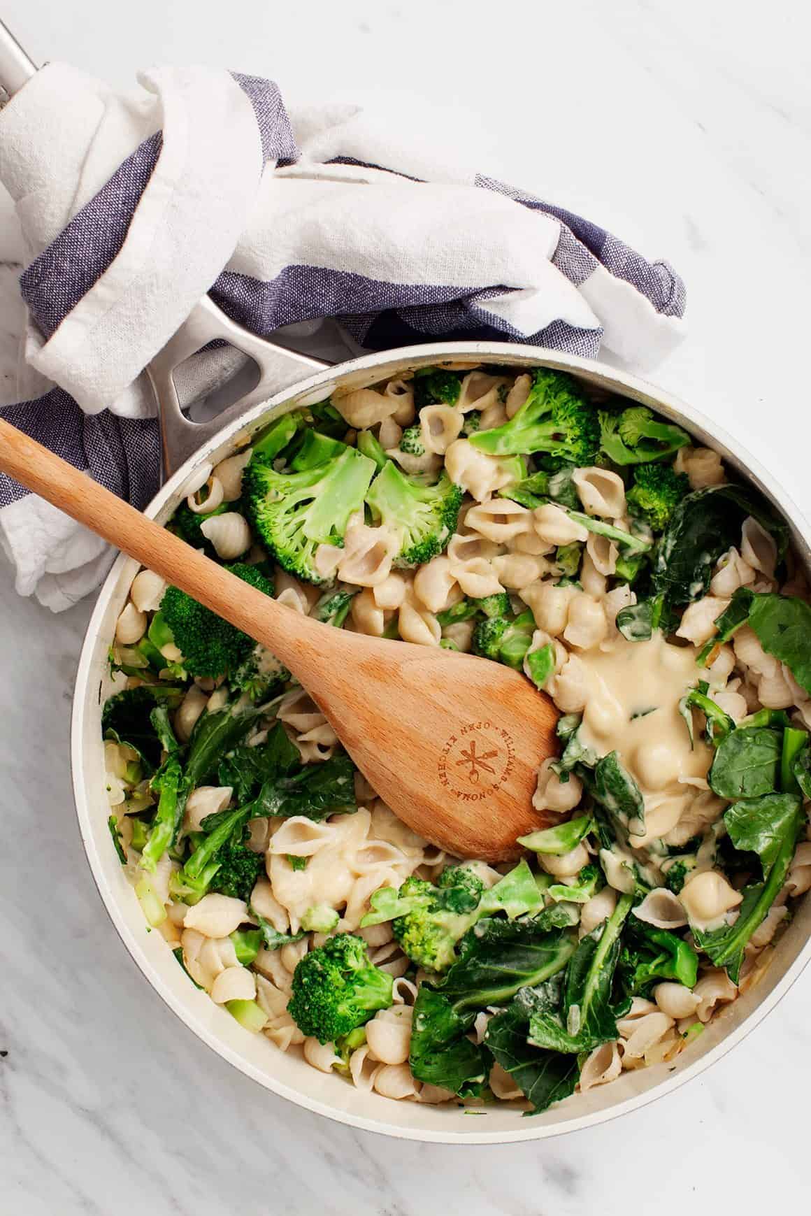 Creamy Broccoli Vegan Pasta